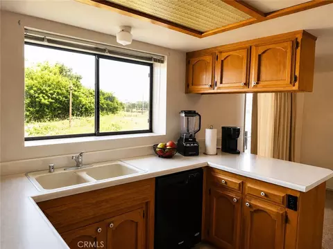 5430 Fa-rousse, Paso Robles, CA 93446 photo 4