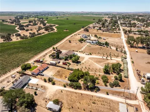 5430 Fa-rousse, Paso Robles, CA 93446 photo 44