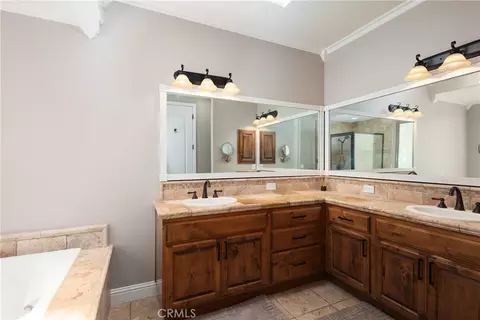 Bath - 616 Misty Gln, Nipomo, CA 93444 photo 3 of 7