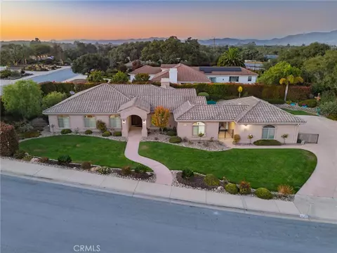 View/Area - 616 Misty Gln, Nipomo, CA 93444 photo 2 of 12