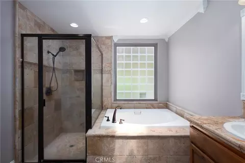 Bath - 616 Misty Gln, Nipomo, CA 93444 photo 4 of 7