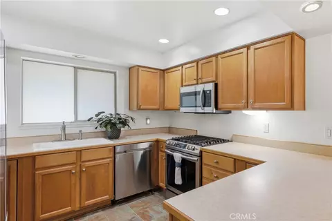 Kitchen - 1108 E Mango, Lompoc, CA 93436 photo 3 of 4