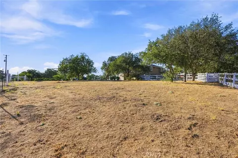 Exterior - 5680 High Rdg, Paso Robles, CA 93446 photo 30 of 30