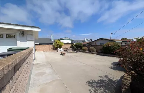Exterior - 296 N 8th, Grover Beach, CA 93433 photo 4 of 5