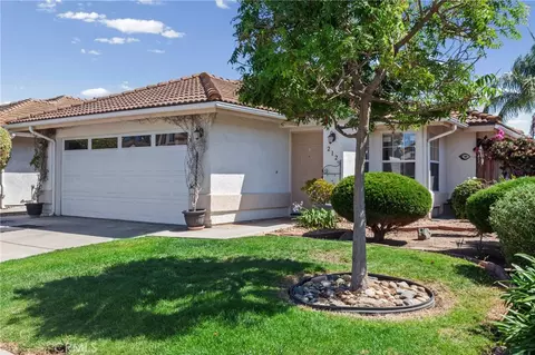 212 Varner Ct, Santa Maria, CA 93458