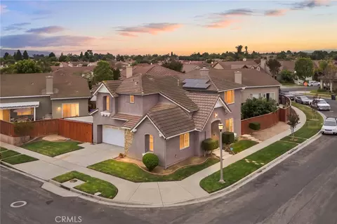 2517 Hinds Pl, Santa Maria, CA 93455