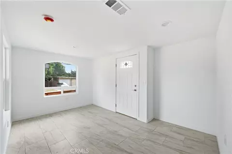 Living - 5345 Capistrano, Atascadero, CA 93422 photo 5 of 7