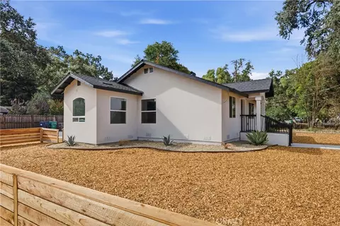 Exterior - 5345 Capistrano, Atascadero, CA 93422 photo 2 of 7