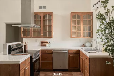 Kitchen - 1974 Nevada Ct, Los Osos, CA 93402 photo 7 of 7