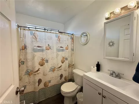 Bath - 590 S 6th, Grover Beach, CA 93433 photo 2 of 4