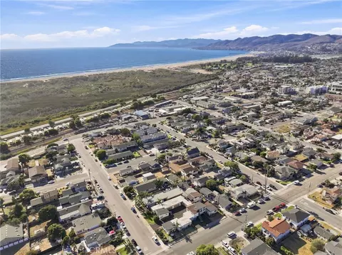 View/Area - 590 S 6th, Grover Beach, CA 93433 photo 7 of 7