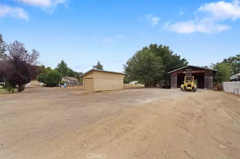 Exterior - 2540 Campo Rd, Atascadero, CA 93422 photo 10 of 15