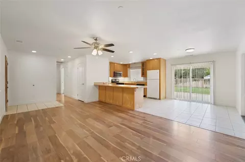 Living - 2540 Campo Rd, Atascadero, CA 93422 photo 8 of 9