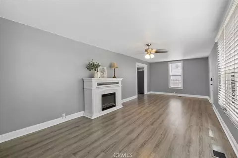 Living - 224 E 10th, Hanford, CA 93230 photo 3 of 4