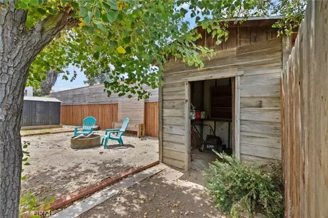 Exterior - 224 E 10th, Hanford, CA 93230 photo 12 of 13
