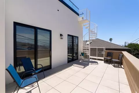 Exterior - 183 H St, Cayucos, CA 93430 photo 5 of 13