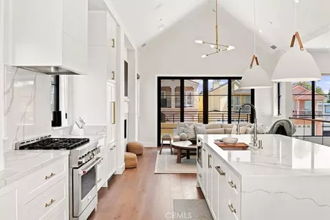 Kitchen - 183 H St, Cayucos, CA 93430 photo 5 of 6