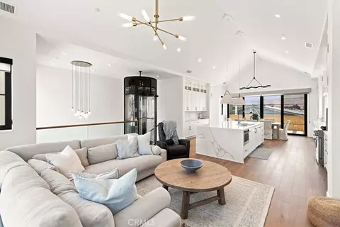 Living - 183 H St, Cayucos, CA 93430 photo 5 of 6
