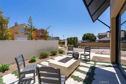 Exterior - 183 H St, Cayucos, CA 93430 photo 3 of 13