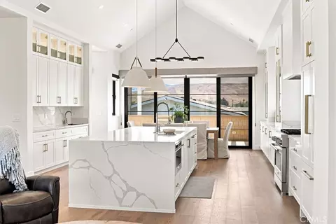 Kitchen - 183 H St, Cayucos, CA 93430 photo 2 of 6