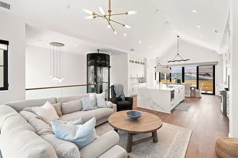 Living - 183 H St, Cayucos, CA 93430 photo 5 of 6
