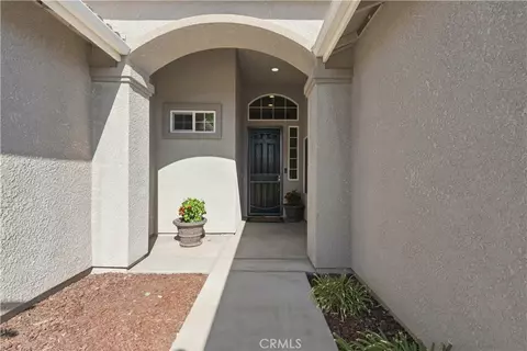 Entry Way - 1162 Paradise Loop, Lemoore, CA 93245 photo 1 of 5