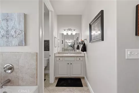 Entry Way - 1162 Paradise Loop, Lemoore, CA 93245 photo 5 of 5