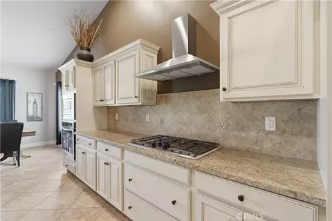 Kitchen - 1162 Paradise Loop, Lemoore, CA 93245 photo 3 of 7