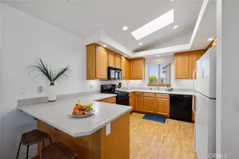 Kitchen - 33 23rd St, Cayucos, CA 93430 photo 1 of 3