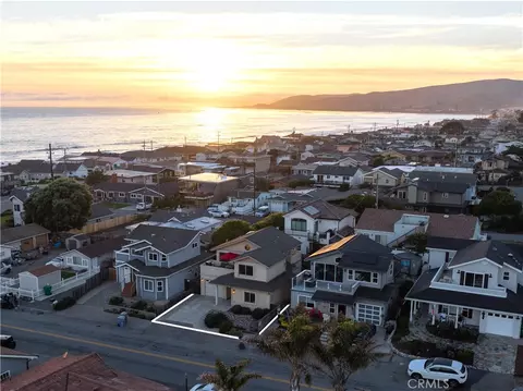 View/Area - 33 23rd St, Cayucos, CA 93430 photo 2 of 14