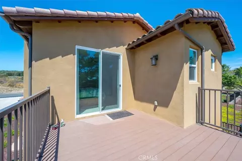Exterior - 200 Oak Hl, Lompoc, CA 93436 photo 5 of 10