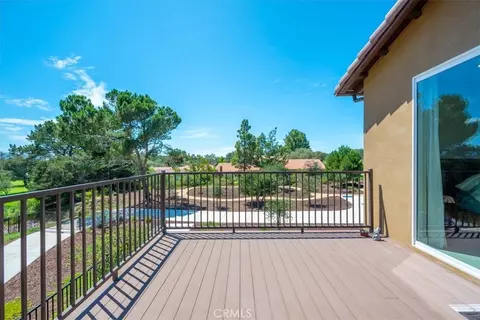 Exterior - 200 Oak Hl, Lompoc, CA 93436 photo 6 of 10