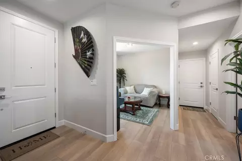 Entry Way - 200 Oak Hl, Lompoc, CA 93436 photo 4 of 5