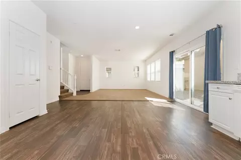 Living - 20509 Hazelnut Ct, Saugus, CA 91350 photo 5 of 6