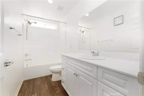 Entry Way - 20509 Hazelnut Ct, Saugus, CA 91350 photo 1 of 1