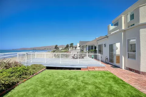Exterior - 900 Pacific, Cayucos, CA 93430 photo 10 of 12