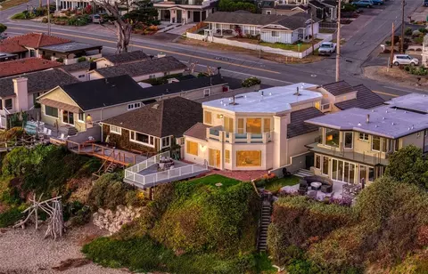 View/Area - 900 Pacific, Cayucos, CA 93430 photo 10 of 11