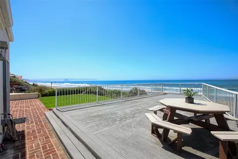 Exterior - 900 Pacific, Cayucos, CA 93430 photo 9 of 12