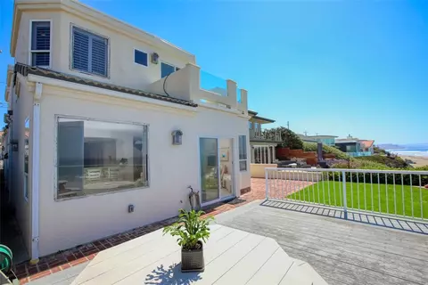 Exterior - 900 Pacific, Cayucos, CA 93430 photo 7 of 12