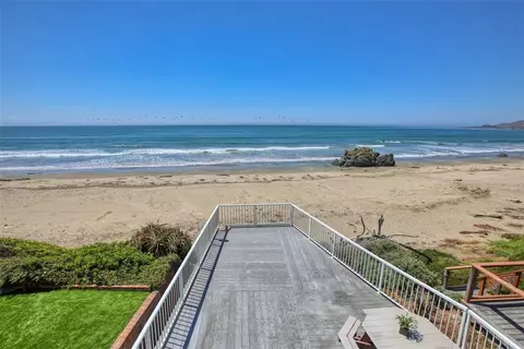 View/Area - 900 Pacific, Cayucos, CA 93430 photo 4 of 11