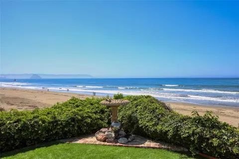 View/Area - 900 Pacific, Cayucos, CA 93430 photo 2 of 11