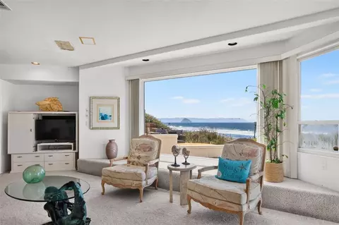 Living - 900 Pacific, Cayucos, CA 93430 photo 4 of 8