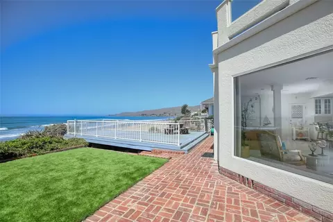 Exterior - 900 Pacific, Cayucos, CA 93430 photo 6 of 12