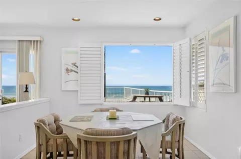Dining - 900 Pacific, Cayucos, CA 93430 photo 4 of 4