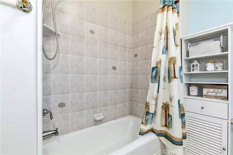Bath - 826 Oxen, Paso Robles, CA 93446 photo 2 of 5