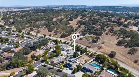View/Area - 826 Oxen, Paso Robles, CA 93446 photo 2 of 2