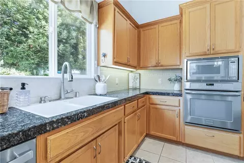 Kitchen - 826 Oxen, Paso Robles, CA 93446 photo 3 of 3