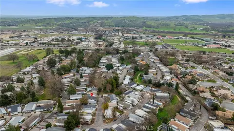 51 Quinta Ct, Paso Robles, CA 93446 photo 9