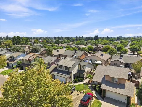 View/Area - 1143 E Ferguson, Visalia, CA 93292 photo 3 of 9