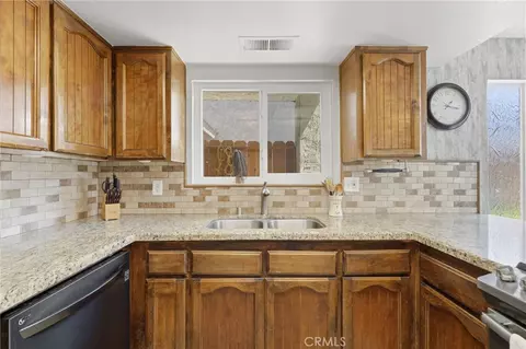 Kitchen - 1143 E Ferguson, Visalia, CA 93292 photo 3 of 3